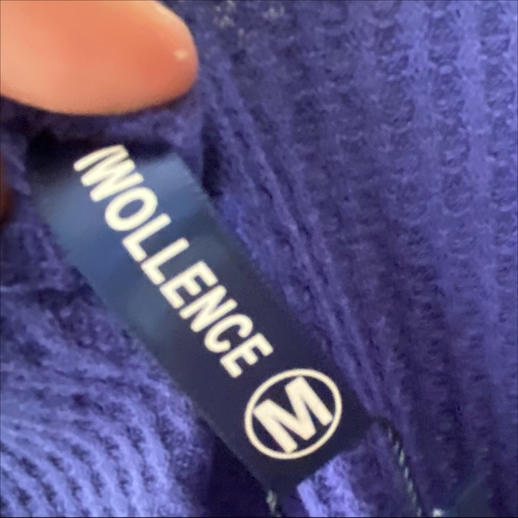 Iwollence Slouchy Waffle Knit Tie V-neck Size Medium - Picture 7 of 9